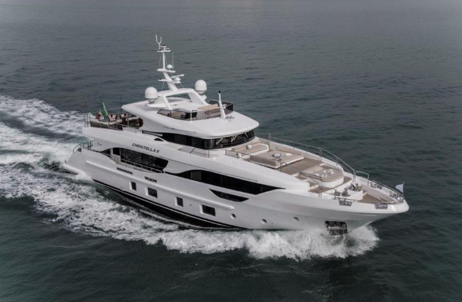 Benetti_Delfino 95' (1).jpg